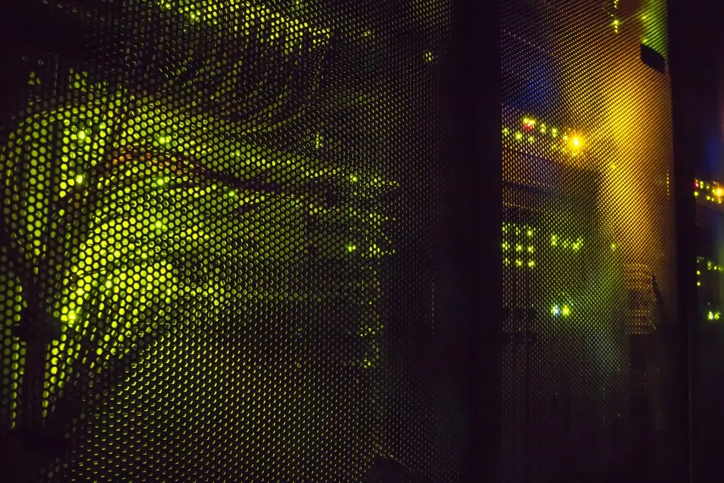 تصویر مرتبط با خبر: Russian trio indicted for allegedly running bulletproof hosting providers that spurred cybercrime