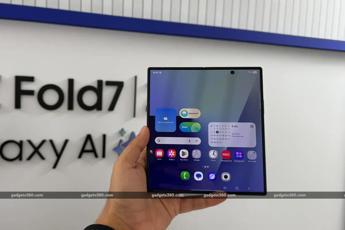 تصویر مرتبط با خبر: iOS 27 Beta Code Reportedly Reveals a Key Detail About the Foldable iPhone