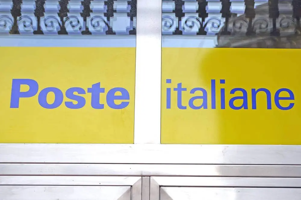 تصویر مرتبط با خبر: Poste-TIM, cosa cambia davvero se TIM esce da Piazza Affari - Agenda Digitale