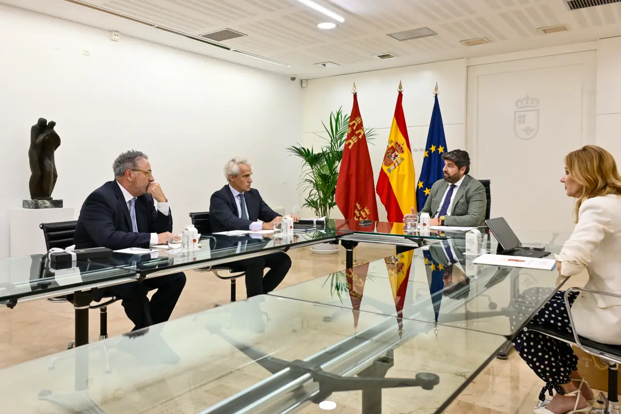 تصویر مرتبط با خبر: Telefónica amplía su despliegue Edge con un nodo en Murcia para impulsar la competitividad de empresas y administraciones