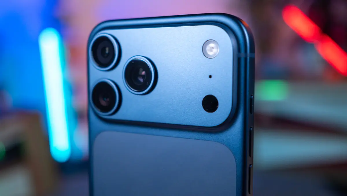 تصویر مرتبط با خبر: Apple augmente discrètement le prix de ses iPhone : faut-il craindre le pire pour les iPhone 18 ?