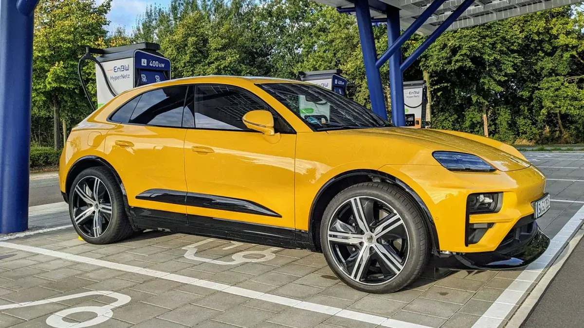 تصویر مرتبط با خبر: Porsche: Jede dritte deutsche Stelle fällt weg
