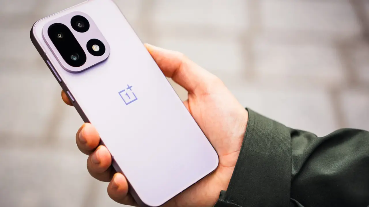 تصویر مرتبط با خبر: OnePlus quitte la France : ce que ça change (et ne change pas) pour votre smartphone