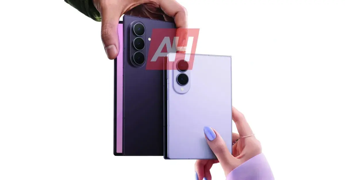 تصویر مرتبط با خبر: Full Galaxy Z Fold 8 and Ultra specs leak, showing how different the wide one is