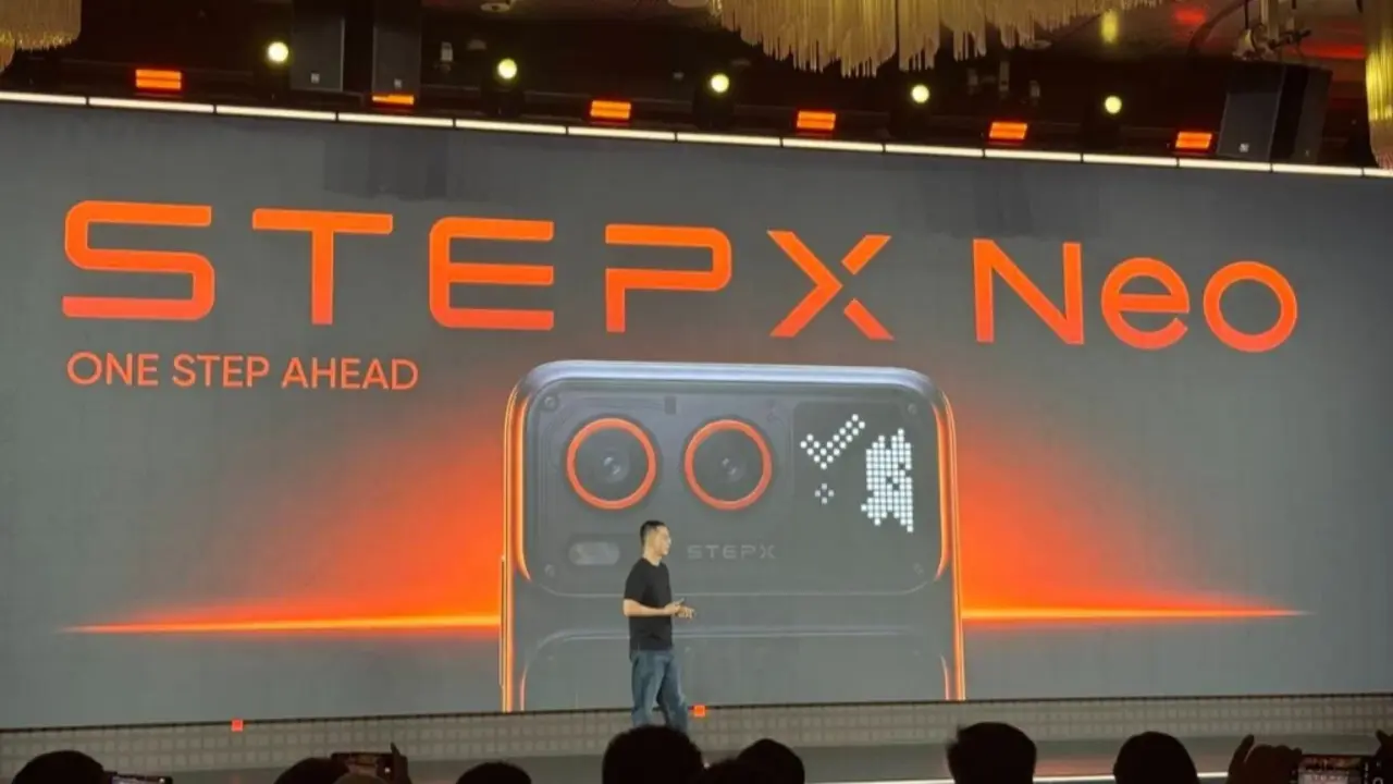 StepFun StepX Neo AI phone