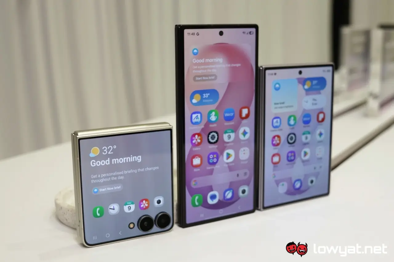 Samsung Galaxy Z Flip8 Fold8 Ultra Fold8 outer screens
