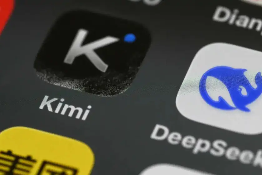 تصویر مرتبط با خبر: "Impresionante": hasta Elon Musk se rinde ante el modelo abierto de IA chino Kimi K3. No es para menos