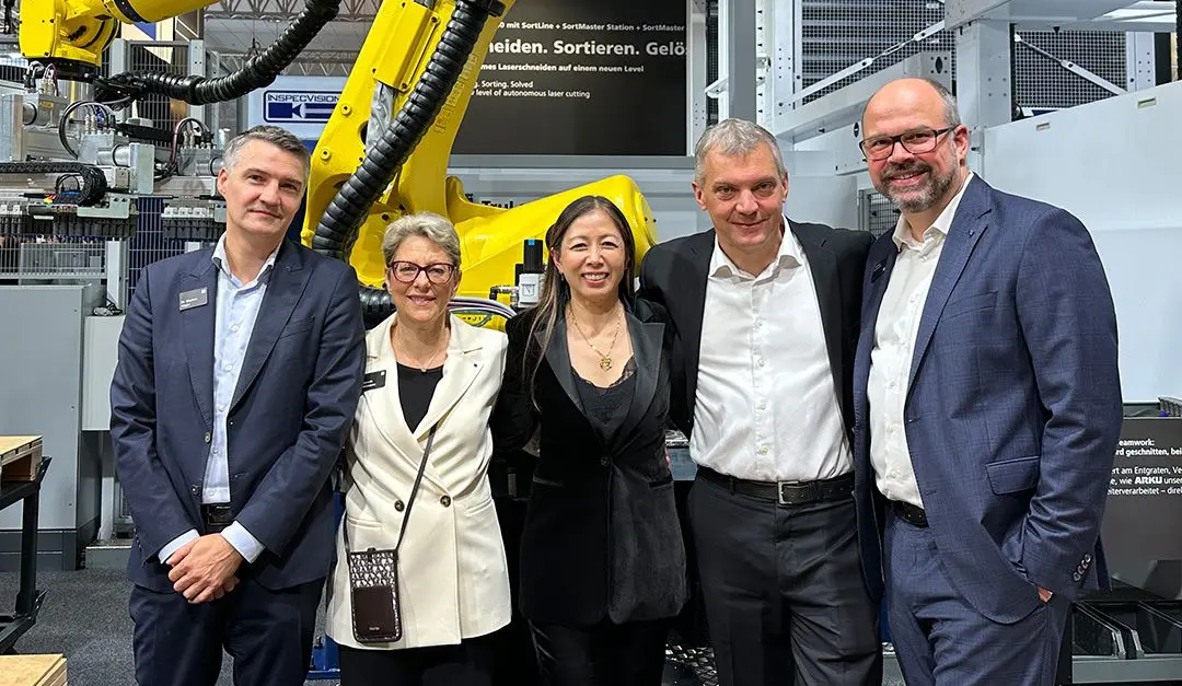 تصویر مرتبط با خبر: TRUMPF & Intrinsic: AI-enabled robotics for the machine tool industry